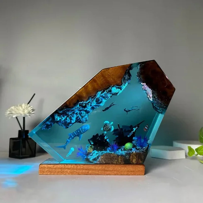 Seabed World Organism Resin Table Light Creactive Art Decoration Lamp Shark Sunken Ship Theme Night Light USB Charge