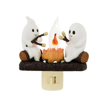 New Fashionable Ghost Campfire Nightlight Ghost Campfire Flickering Plug in Night Light Halloween Ghost Pumpkin Night Light